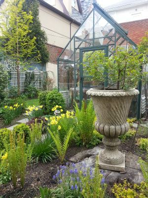 Detail of Shade Bed Detail of Shade Bed